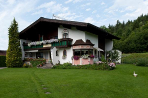  Haus Moosbrugger  Реуте